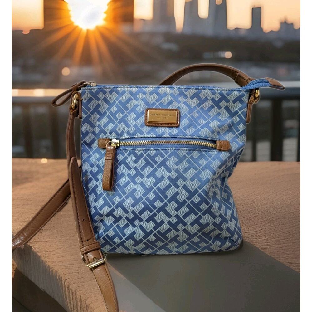 Tommy Hilfiger Crossbody Bag Blue Monogram Geometric Logo Purse Brown Strap